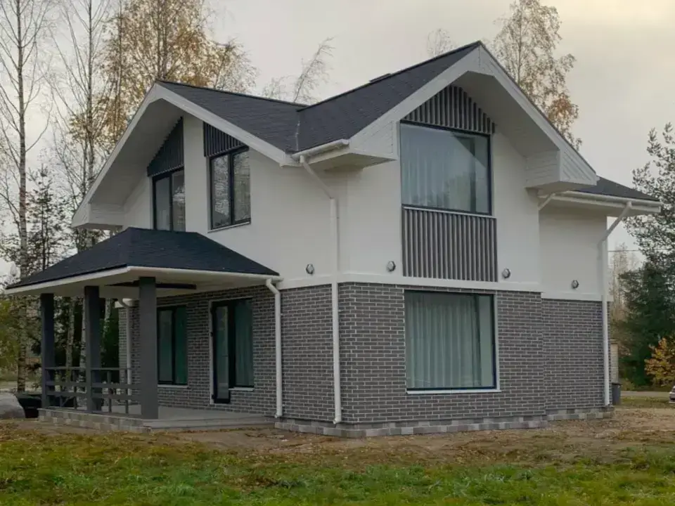 Фасадная отделка АМК дом 1